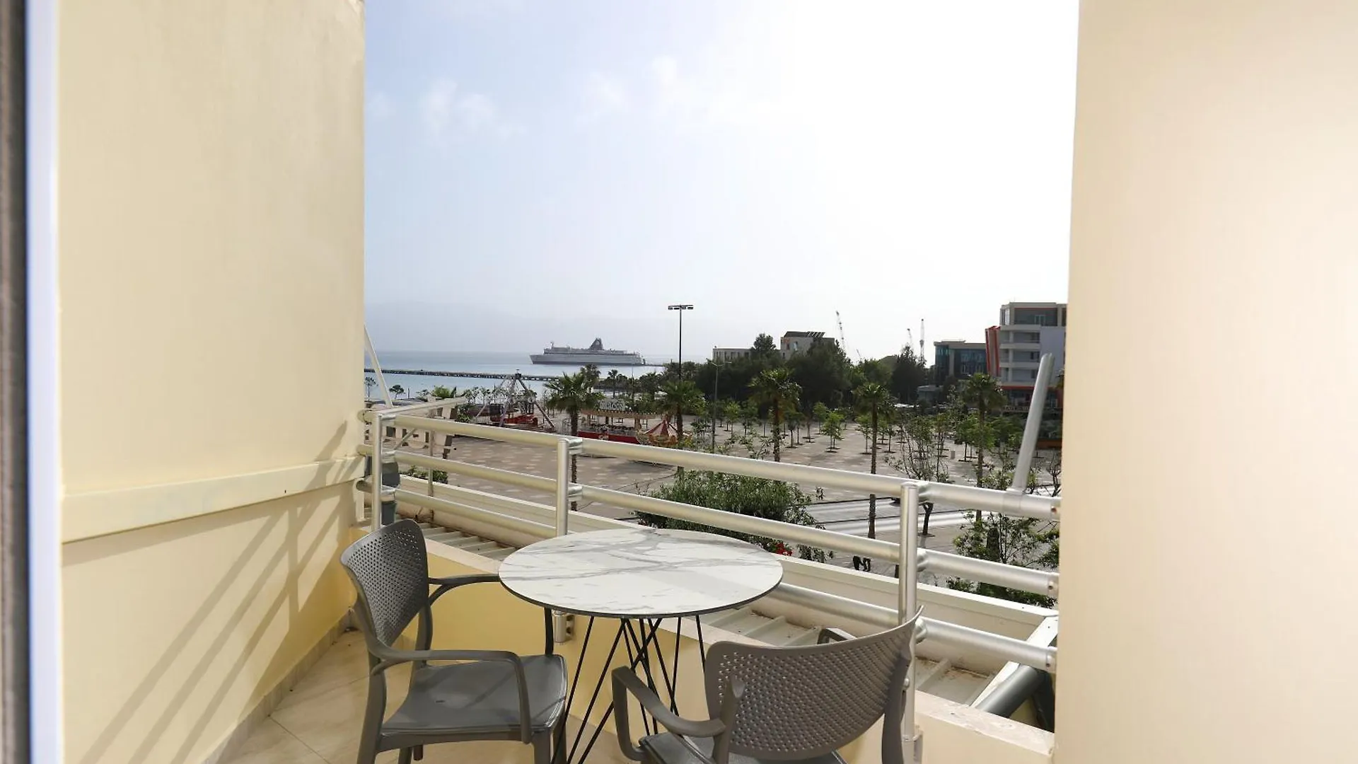 Veranda Boutique Hotel 1 Vlorë 3*,  Albania