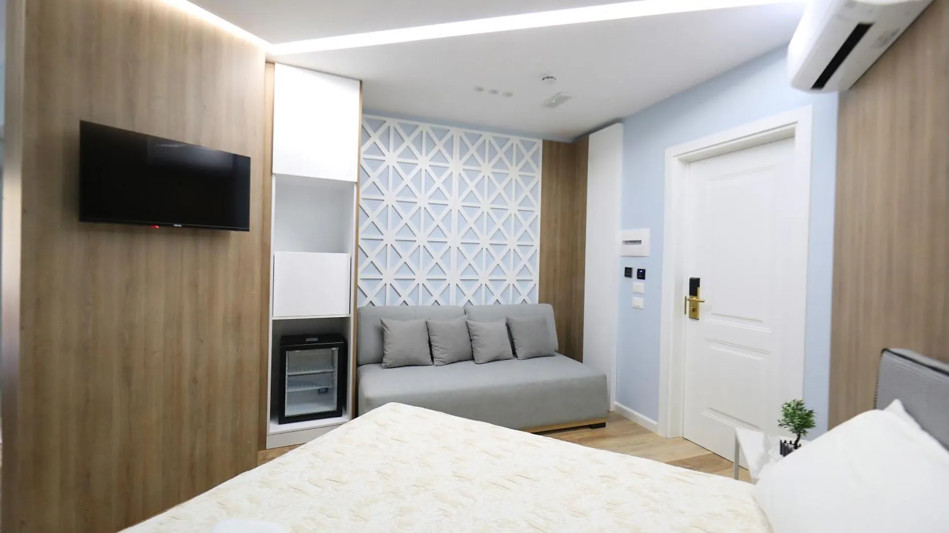 Veranda Boutique Hotel 1 Vlore