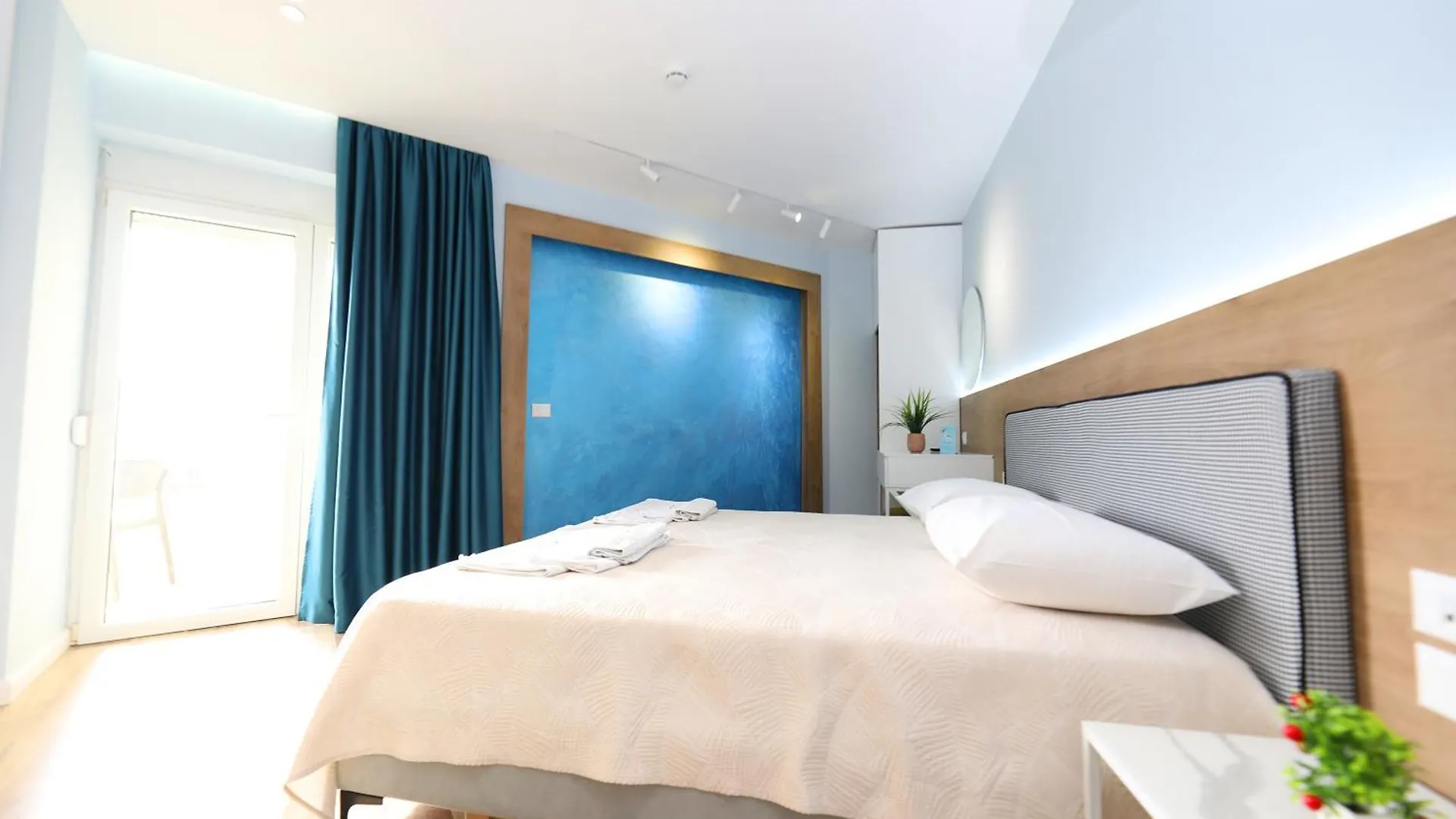 Veranda Boutique Hotel 1 Vlore 3*,
