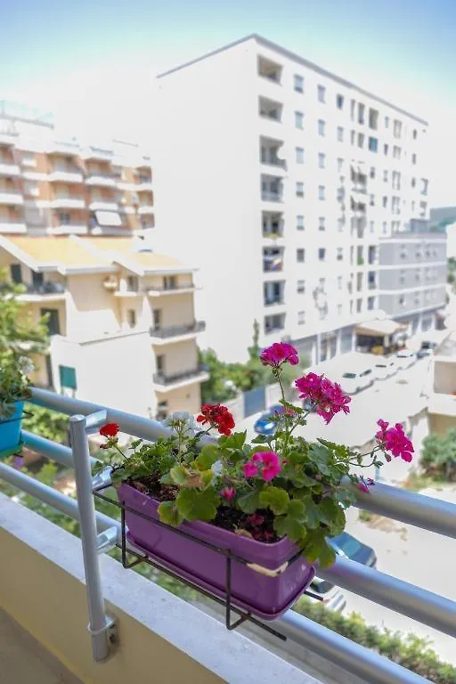 Veranda Boutique Hotel 1 Vlorë 3*,